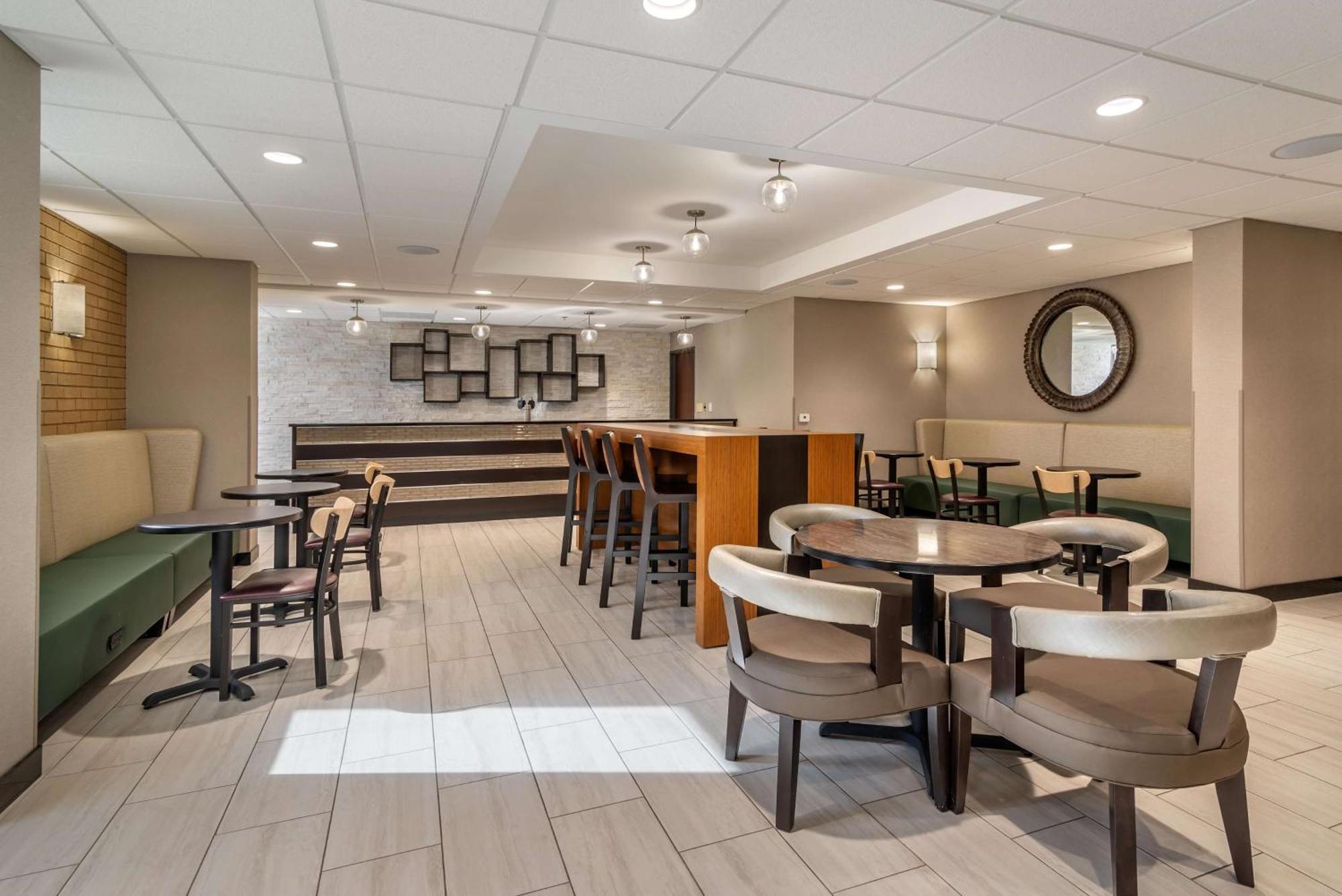 Drury Inn & Suites Atlanta Airport College Park Exterior foto